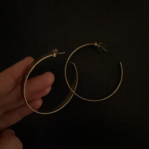 Jennifer Zeuner Gold Hoop Earrings - Picture 4 of 4